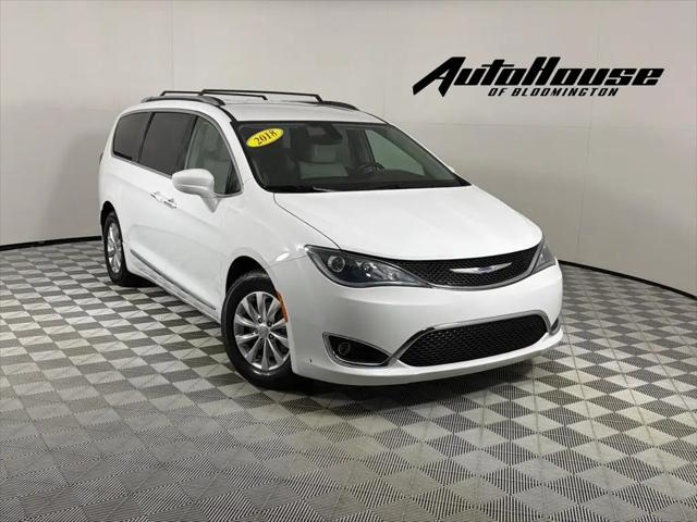 2018 Chrysler Pacifica Touring L for sale in Bloomington, IL