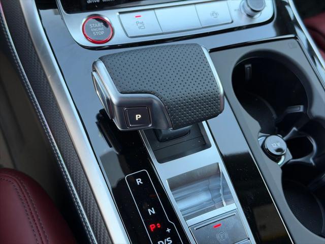 2026 Audi SQ7 Premium Plus TFSI quattro tiptronic