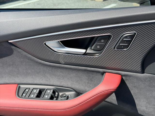 2026 Audi SQ7 Premium Plus TFSI quattro tiptronic