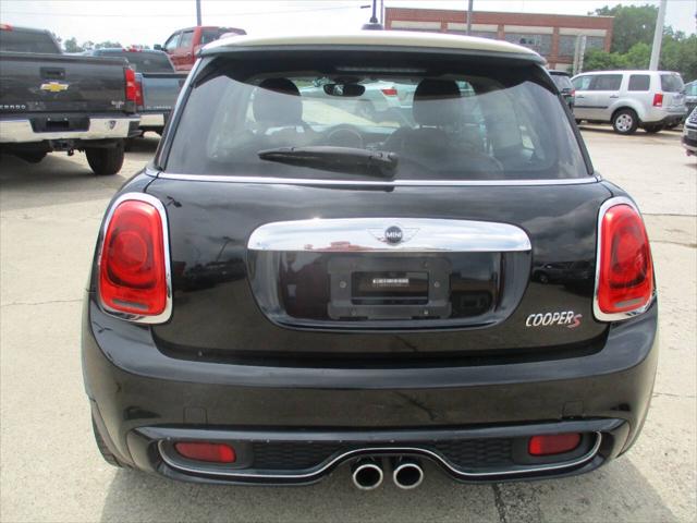 2016 MINI Hardtop Cooper S