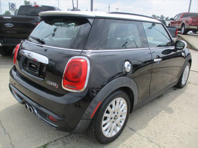 2016 MINI Hardtop Cooper S