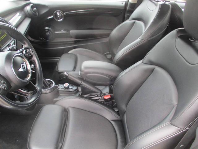 2016 MINI Hardtop Cooper S