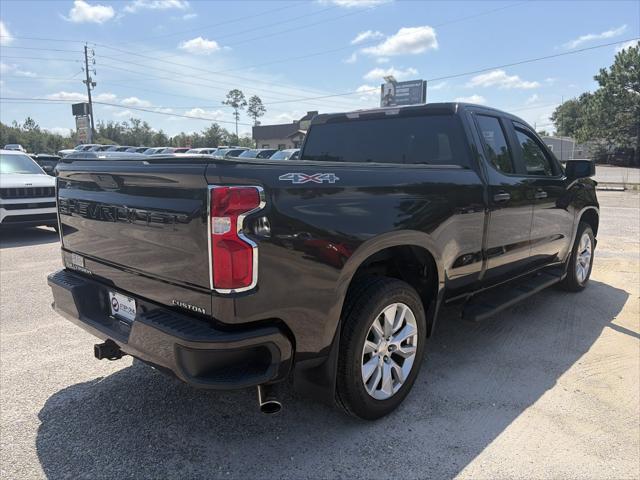 2020 Chevrolet Silverado 1500 4WD Double Cab Standard Bed Custom