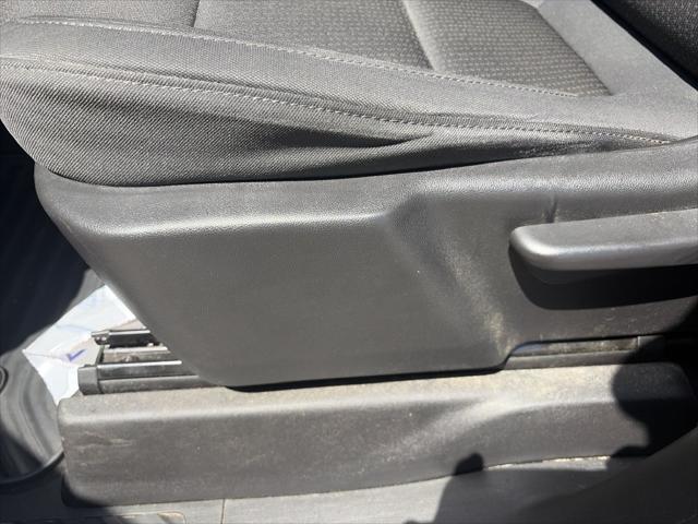 2020 Chevrolet Silverado 1500 4WD Double Cab Standard Bed Custom