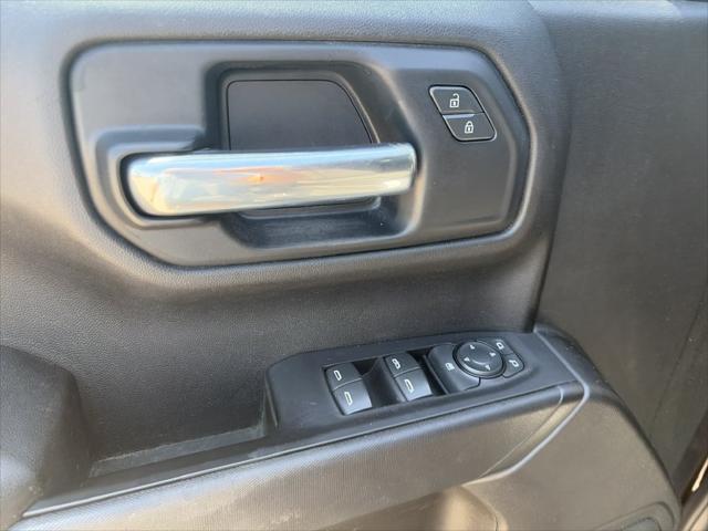 2020 Chevrolet Silverado 1500 4WD Double Cab Standard Bed Custom