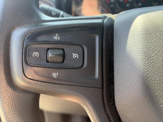 2020 Chevrolet Silverado 1500 4WD Double Cab Standard Bed Custom