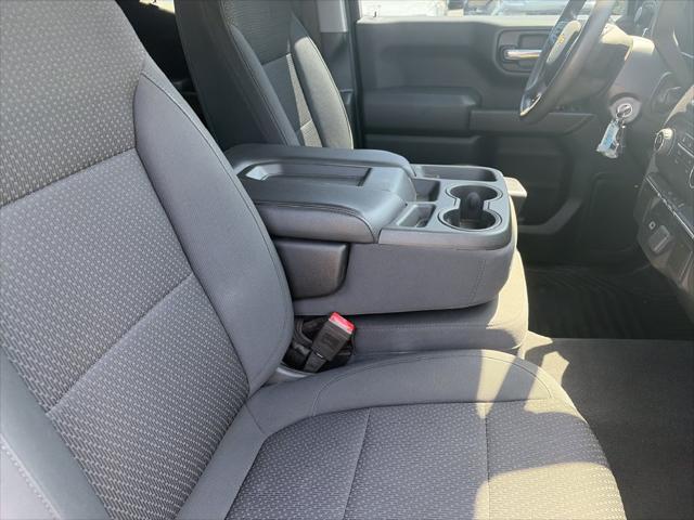 2020 Chevrolet Silverado 1500 4WD Double Cab Standard Bed Custom