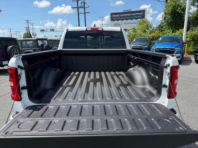 2026 Ram 1500 Big Horn Crew Cab 4x4 64 Box