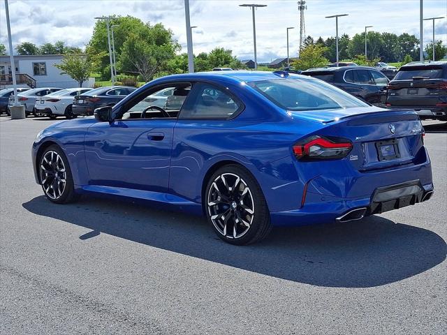 2025 BMW M240 i xDrive