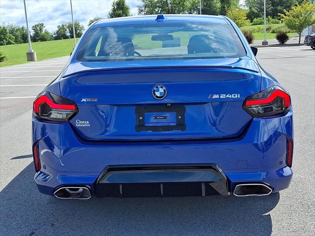 2025 BMW M240 i xDrive