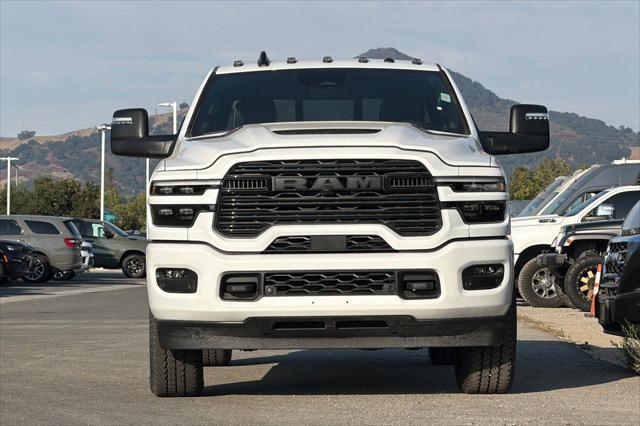 2026 Ram 3500 Laramie Crew Cab 4x4 64 Box