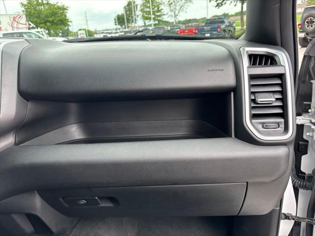 2023 Ram 1500 Big Horn Crew Cab 4x4 57 Box