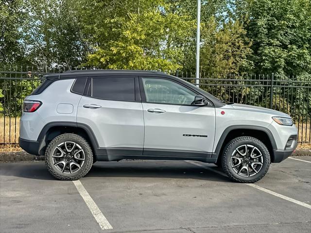 2025 Jeep Compass Trailhawk 4x4