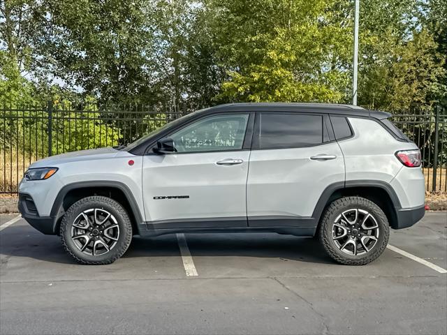 2025 Jeep Compass Trailhawk 4x4