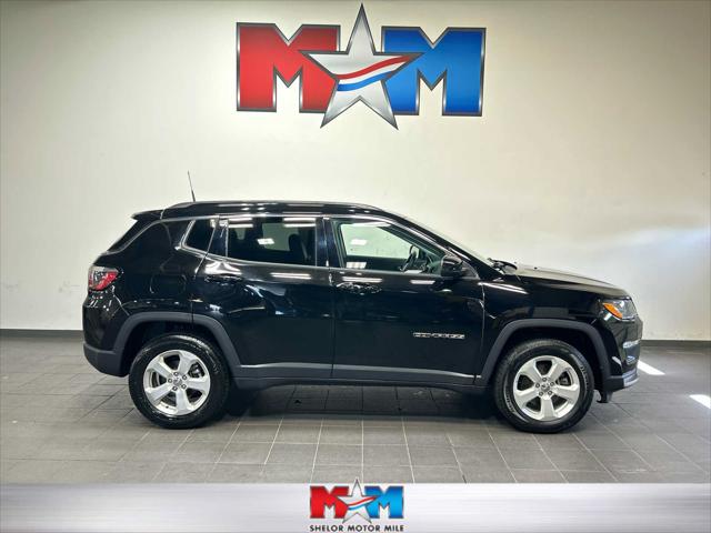 2018 Jeep Compass Latitude 4x4 2018 Jeep Compass Latitude 4x4