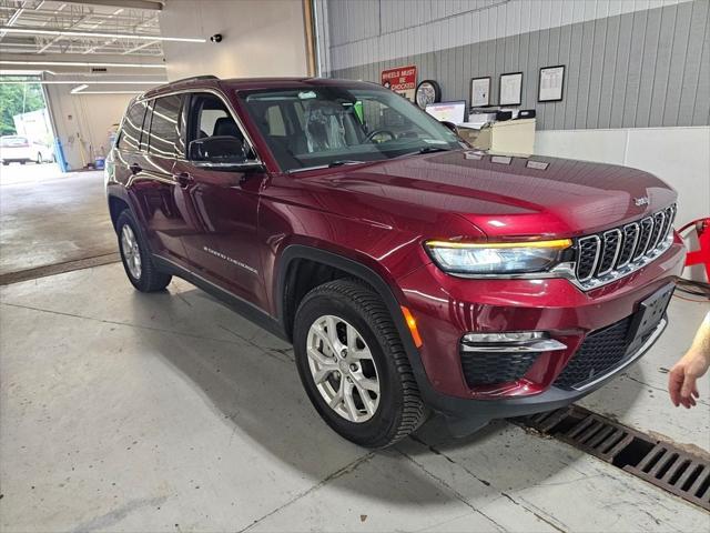 2023 Jeep Grand Cherokee Limited 4x4 2023 Jeep Grand Cherokee Limited 4x4
