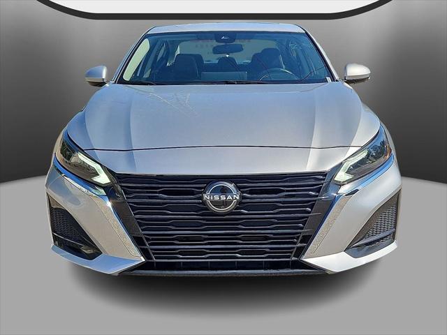 2023 Nissan Altima SV FWD