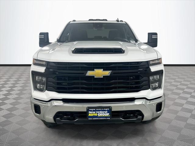 2025 Chevrolet Silverado 3500HD 4WD Crew Cab Long Bed Work Truck