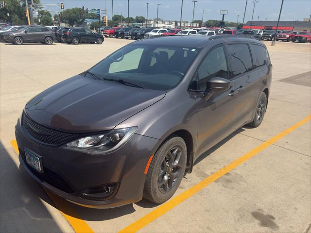 2019 Chrysler Pacifica Touring L Plus for sale in Marshall, MN