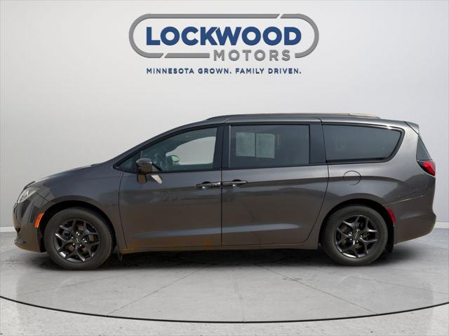 2019 Chrysler Pacifica Touring L Plus