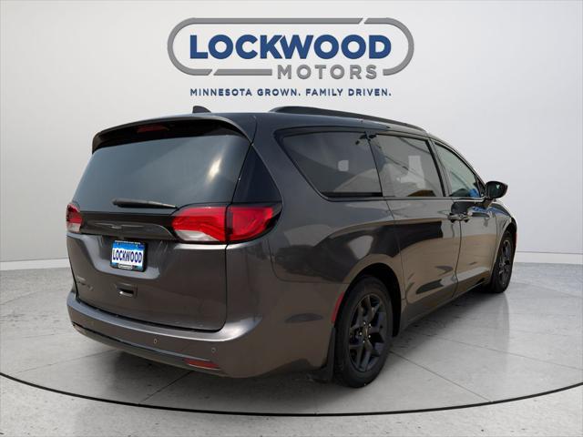 2019 Chrysler Pacifica Touring L Plus