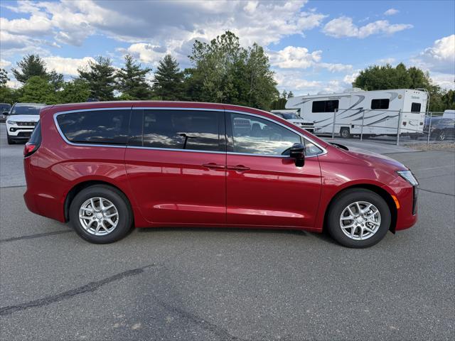 2027 Chrysler Pacifica PACIFICA SELECT