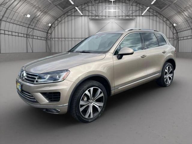 2017 Volkswagen Touareg V6 Wolfsburg Edition for sale in Puyallup, WA