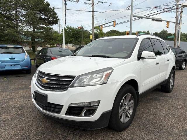 2017 Chevrolet Traverse LT for sale in Akron, OH