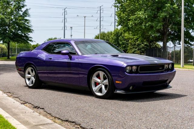 2010 Dodge Challenger SRT8