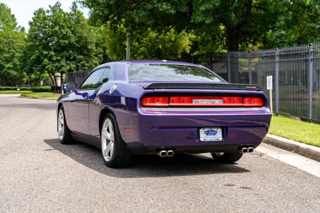 2010 Dodge Challenger SRT8