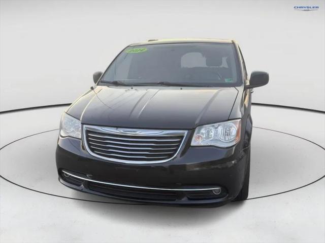 2014 Chrysler Town & Country Touring for sale in Sterling, VA