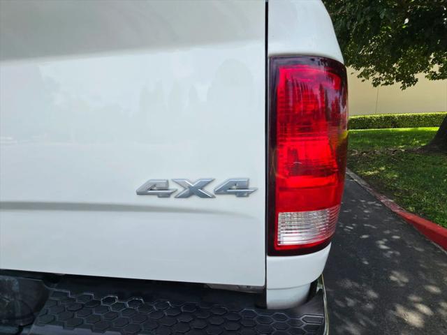 2018 Ram 1500 Tradesman Crew Cab 4x4 5'7" Box