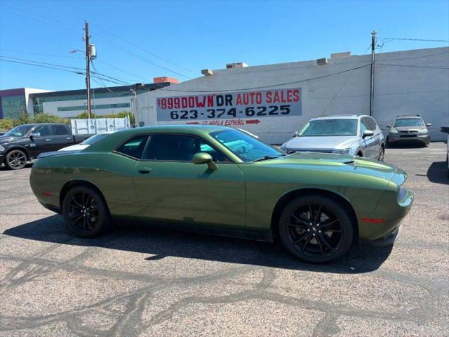 2018 Dodge Challenger SXT Plus