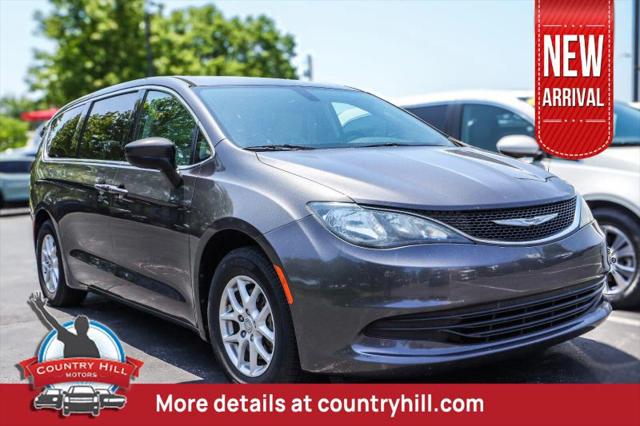 2017 Chrysler Pacifica Touring for sale in Merriam, KS
