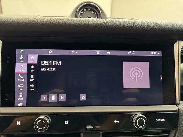 2023 Porsche Macan T