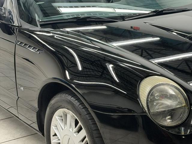2003 Ford Thunderbird Base