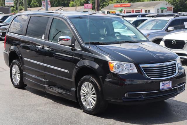 2012 Chrysler Town & Country Limited for sale in Smyrna, TN