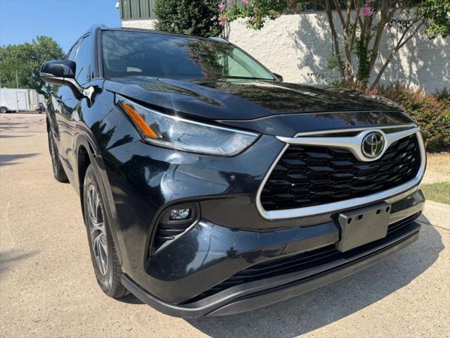 2021 Toyota Highlander XLE for sale in Philadelphia, PA