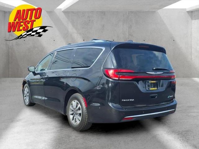 2021 Chrysler Pacifica Hybrid Touring L