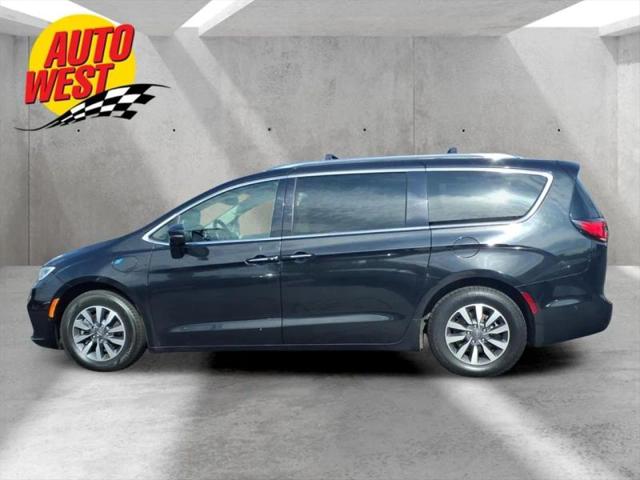 2021 Chrysler Pacifica Hybrid Touring L