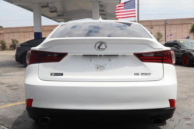 2015 Lexus IS 250 Crafted Line