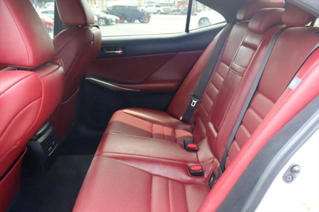2015 Lexus IS 250 Crafted Line