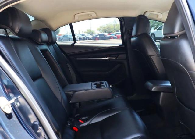 2019 Mazda Mazda3 Preferred Package