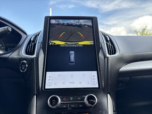 2024 Ford Edge Unknown