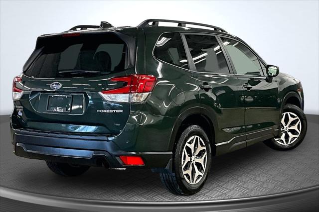 2023 Subaru Forester Premium
