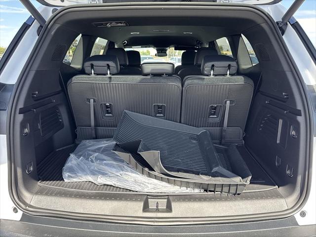 2027 GMC Acadia FWD Elevation