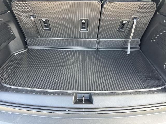 2027 GMC Acadia FWD Elevation