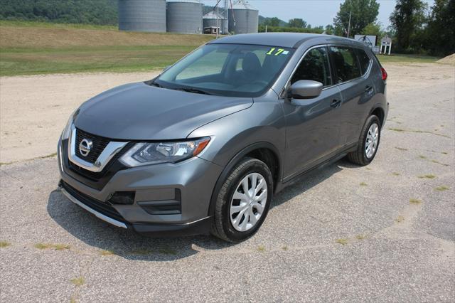 2017 Nissan Rogue S for sale in La Crescent, MN