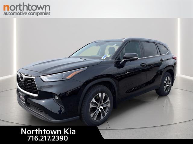 2023 Toyota Highlander XLE for sale in Amherst, NY