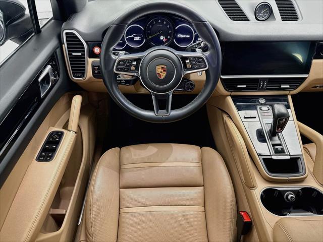 2019 Porsche Cayenne E-Hybrid Base